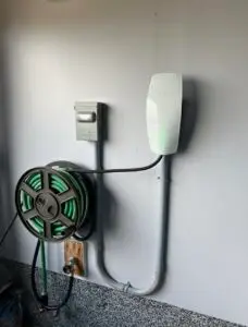 EV